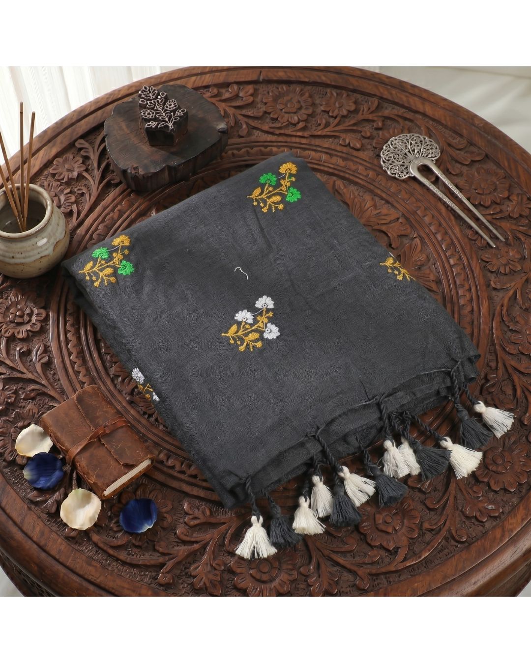 Khadi Boquete Embroidery - Light Black