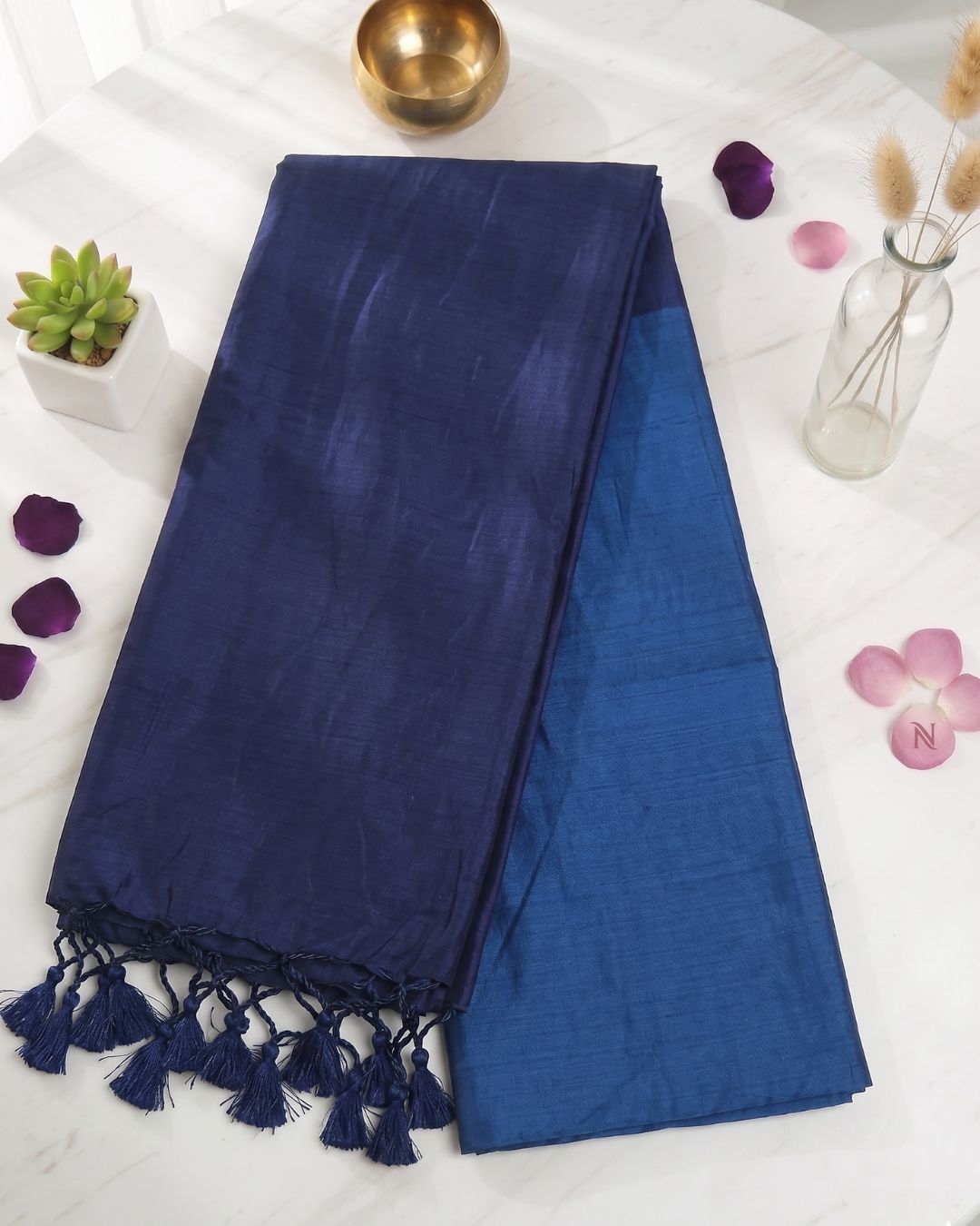 Khadi Contrast Saree - Blue (w) Dark blue