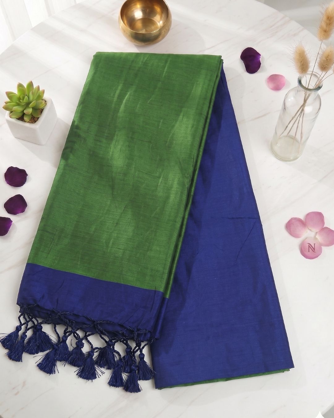 Khadi Contrast Saree - Blue (w) Green