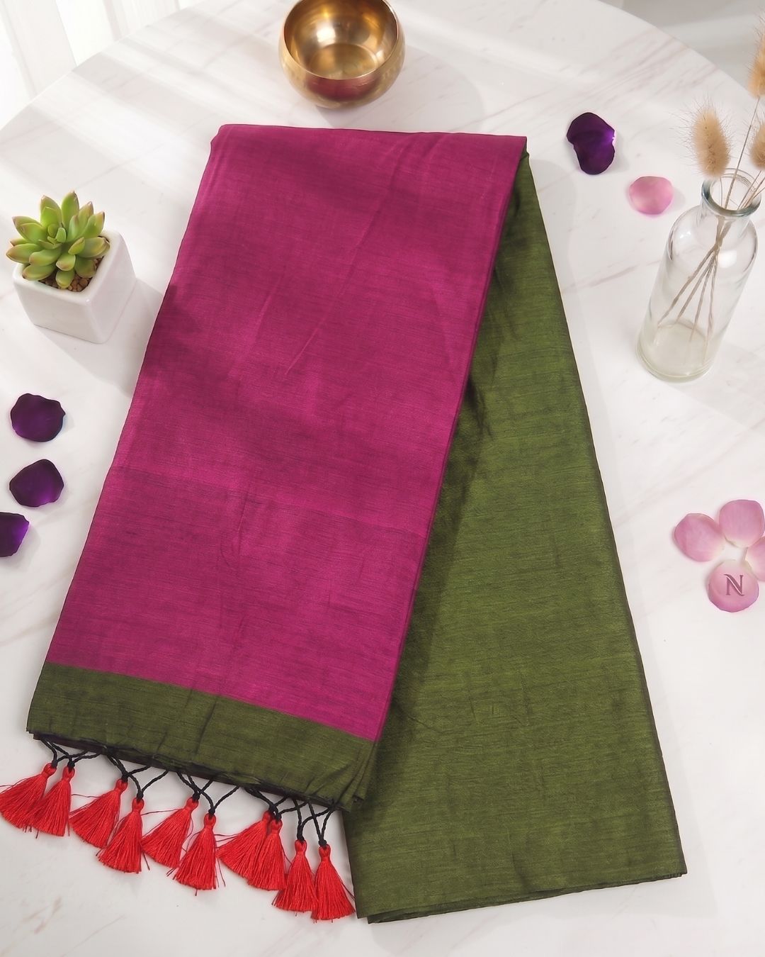 Khadi Contrast Saree - Pink (w) Green