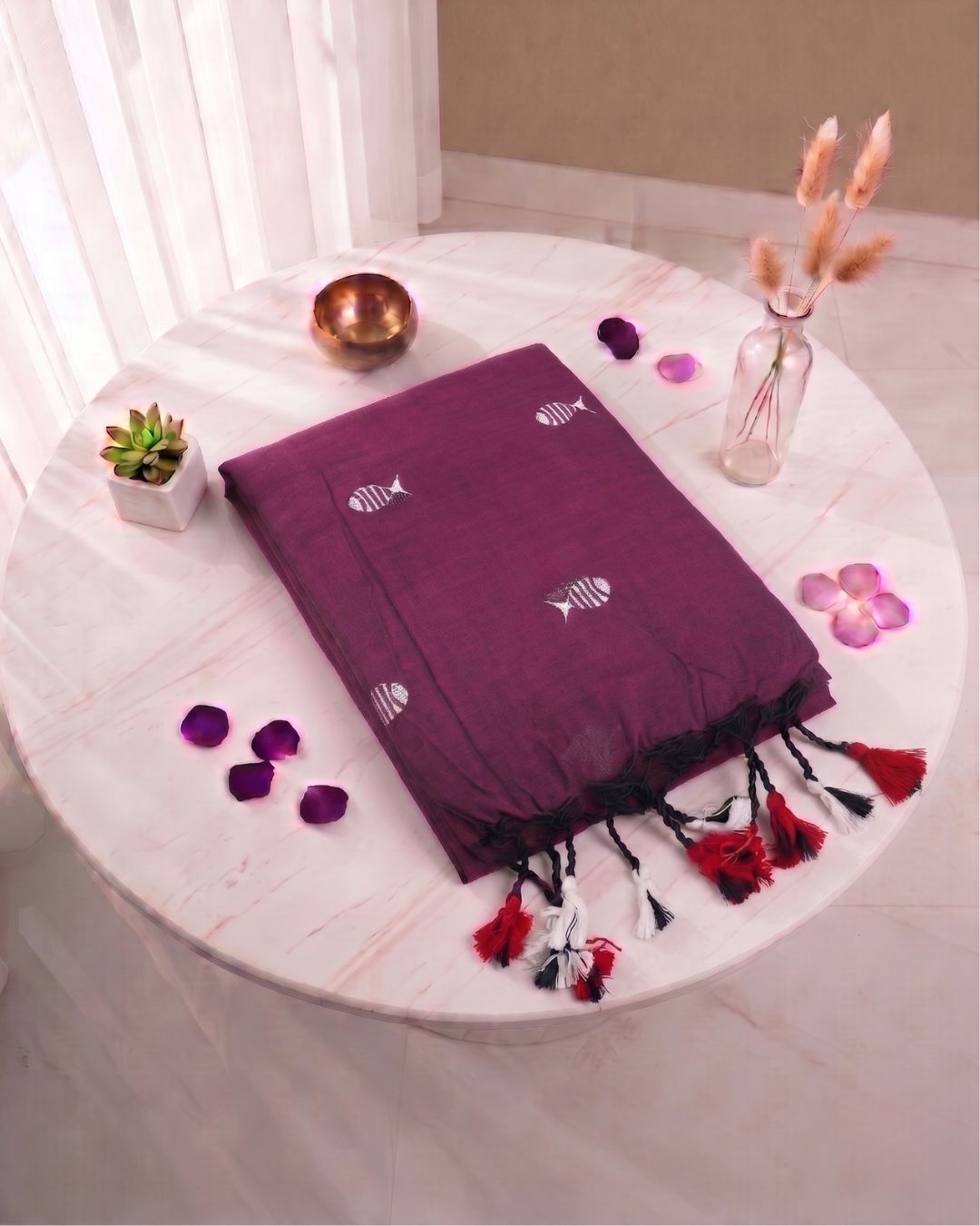 Khadi fish embroidery - Dark Queen Pink (w) White
