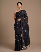 Khadi fish embroidery - black (w) white