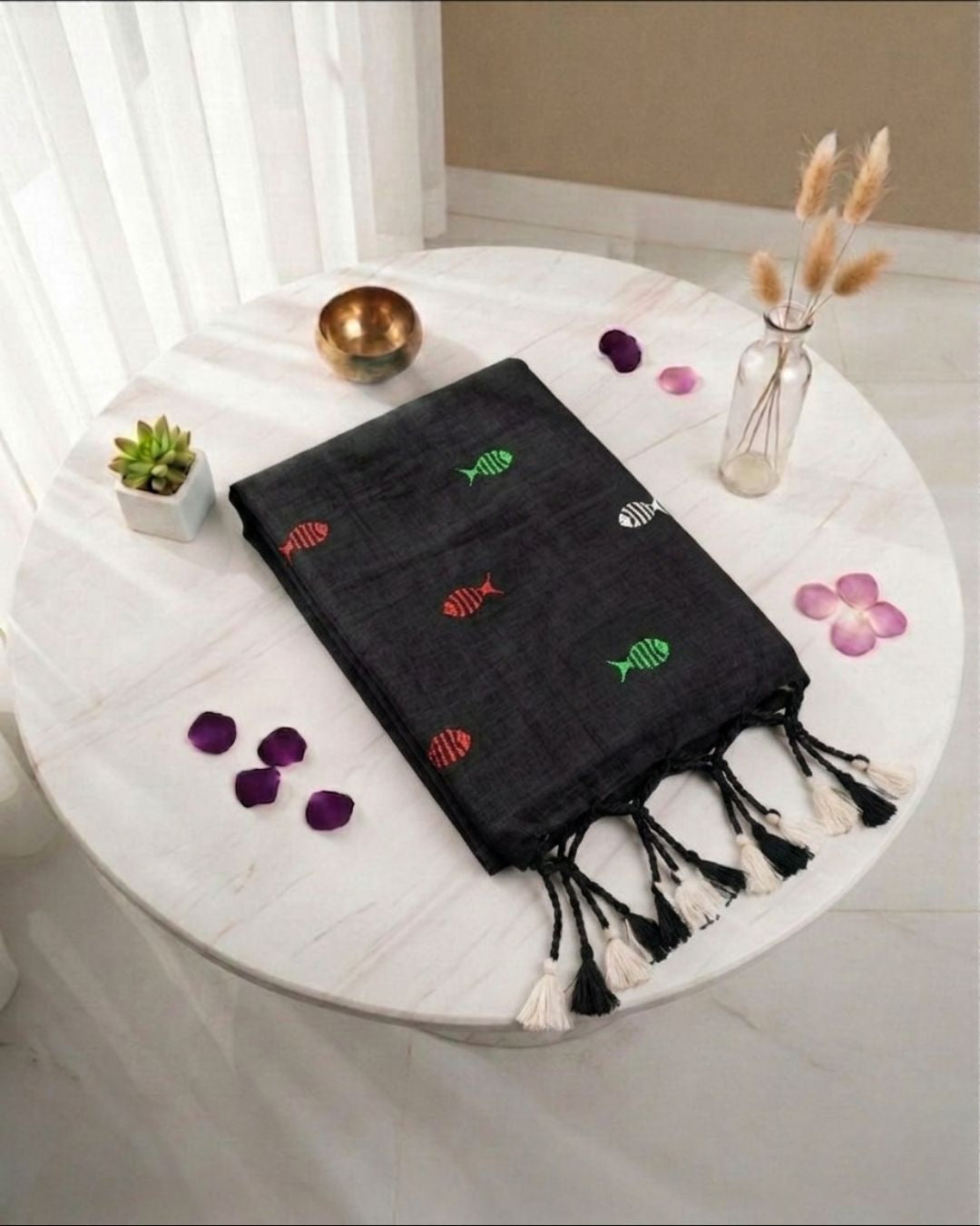 Khadi fish embroidery - Black multi