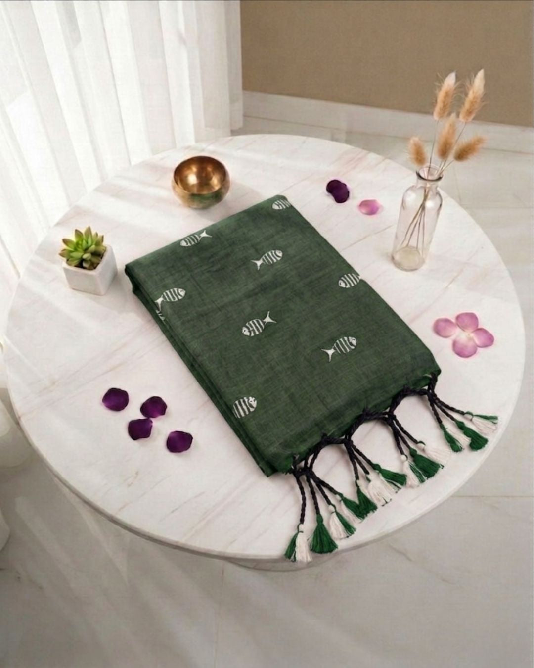 Khadi fish embroidery - bottle green (w) white