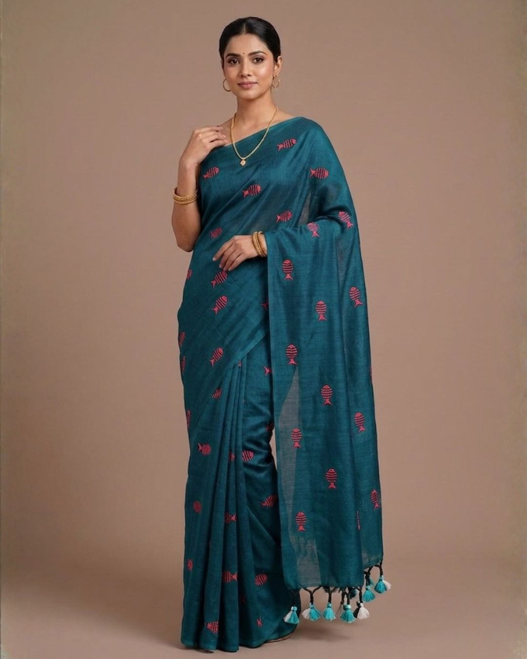Khadi fish embroidery - Peacock green (w) pink