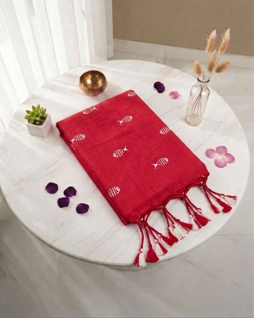 Khadi fish embroidery - Red (w) white