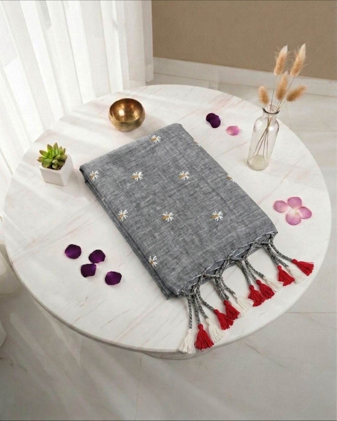Khadi jasmine embroidery - Grey