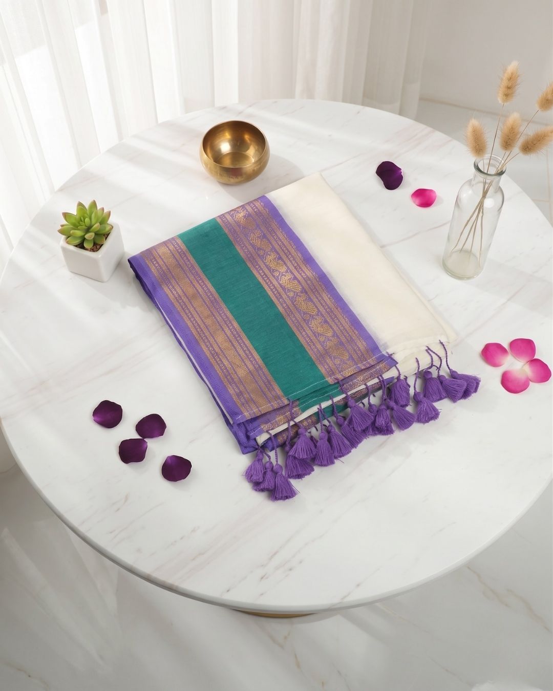 Mul Mul Kanji Big Border - White (w) Violet