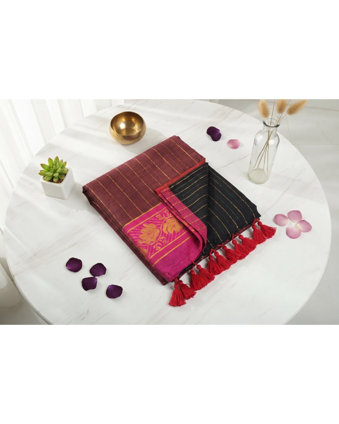 Mul Mul Kanji Border - Black (w) Maroon