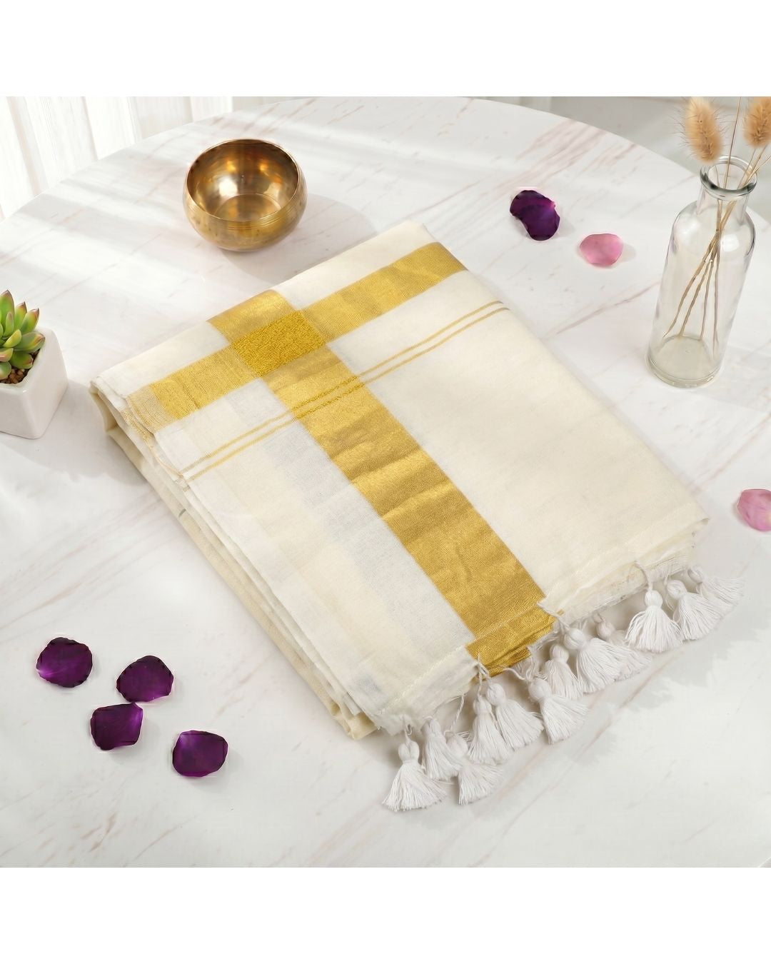 Mul Mul vishu saree - White (w) Gold